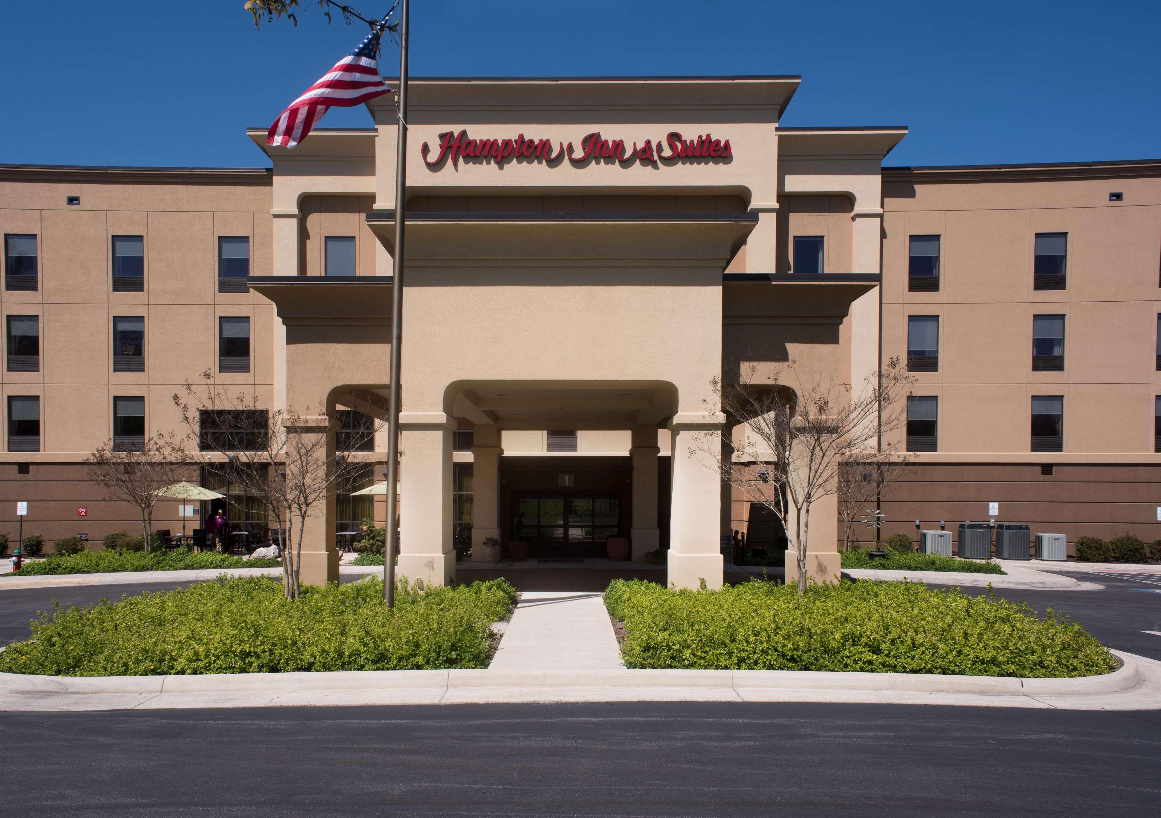 Hampton Inn And Suites Woodstock, Virginia Экстерьер фото