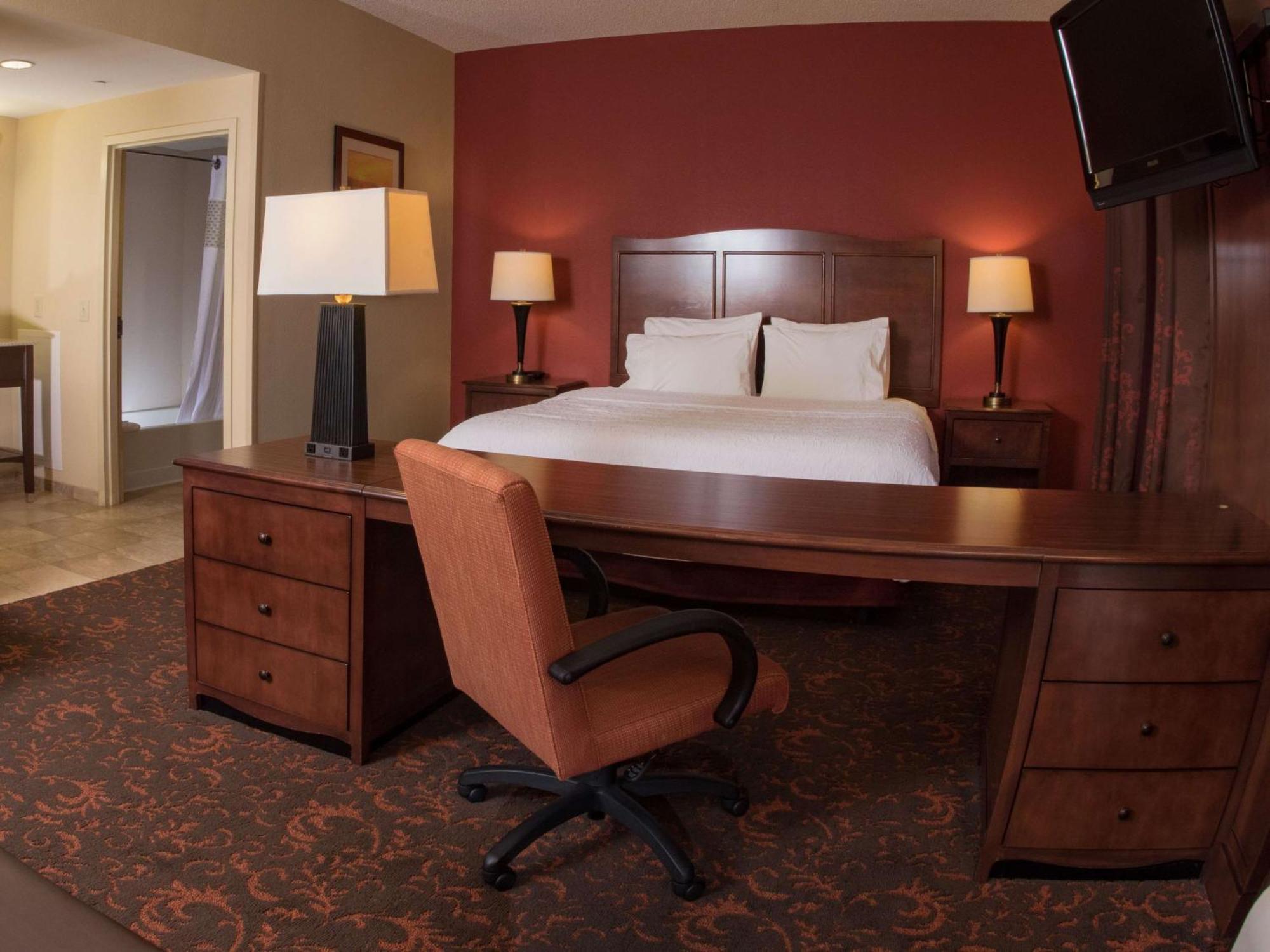 Hampton Inn And Suites Woodstock, Virginia Экстерьер фото