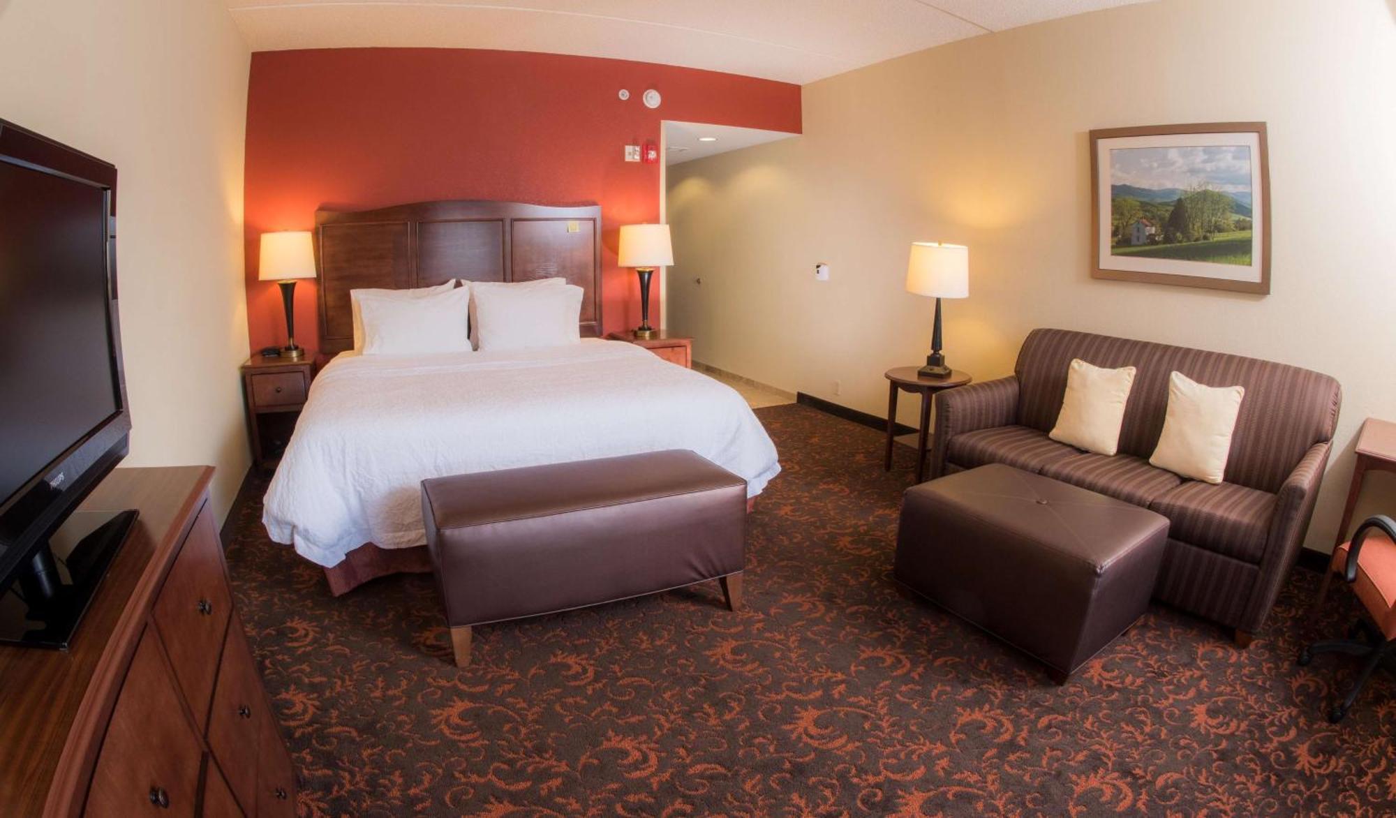 Hampton Inn And Suites Woodstock, Virginia Экстерьер фото