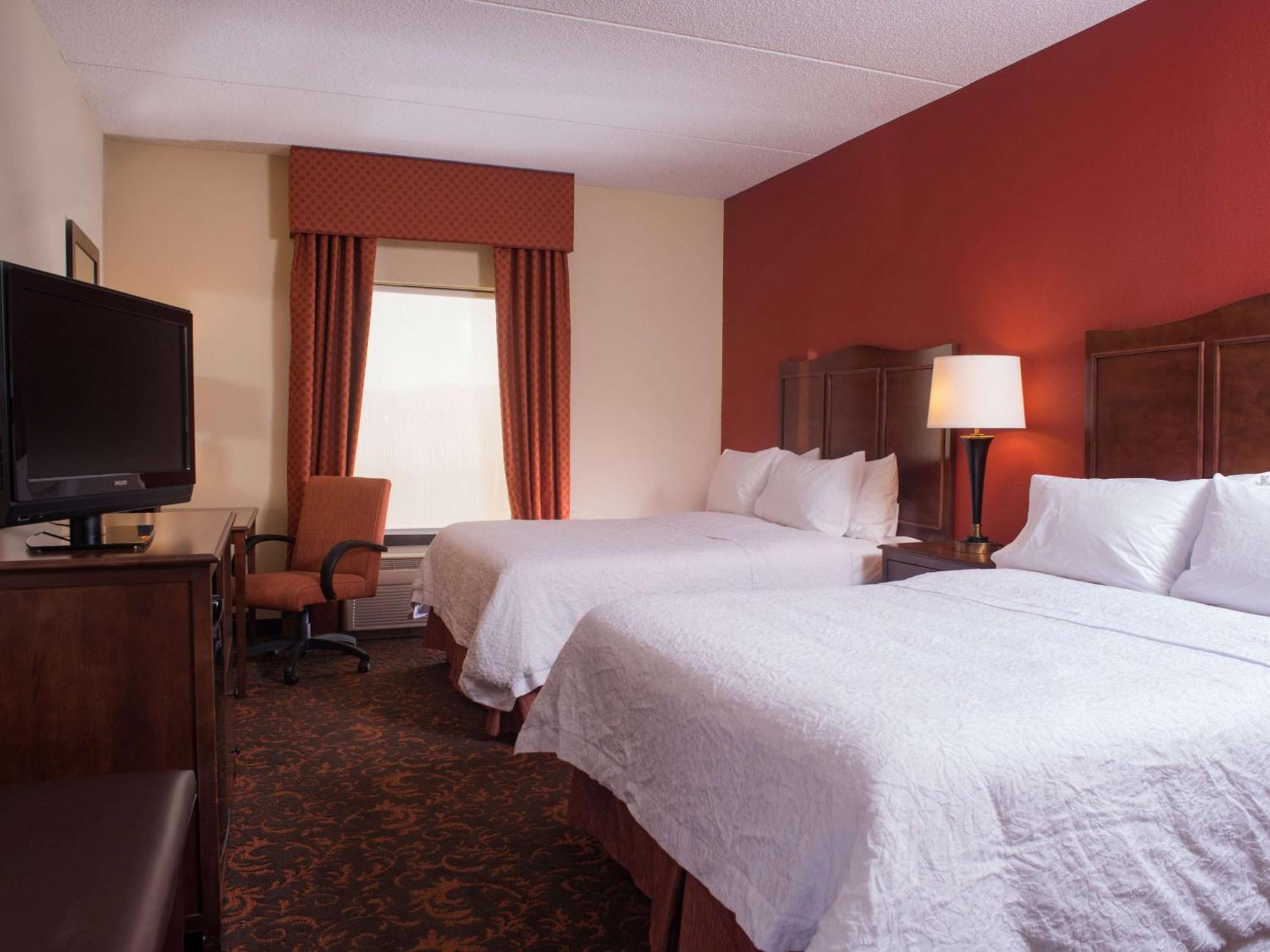 Hampton Inn And Suites Woodstock, Virginia Экстерьер фото