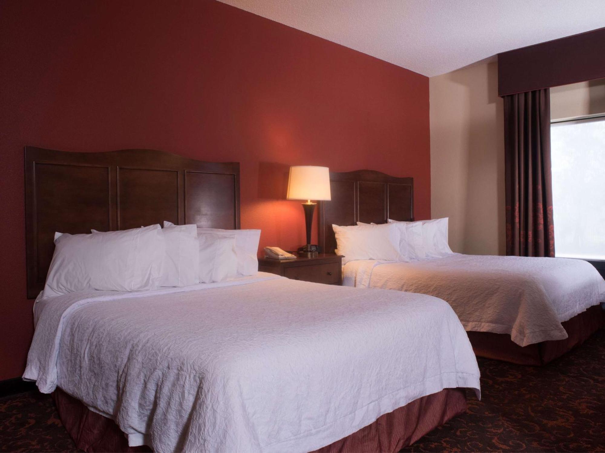 Hampton Inn And Suites Woodstock, Virginia Экстерьер фото