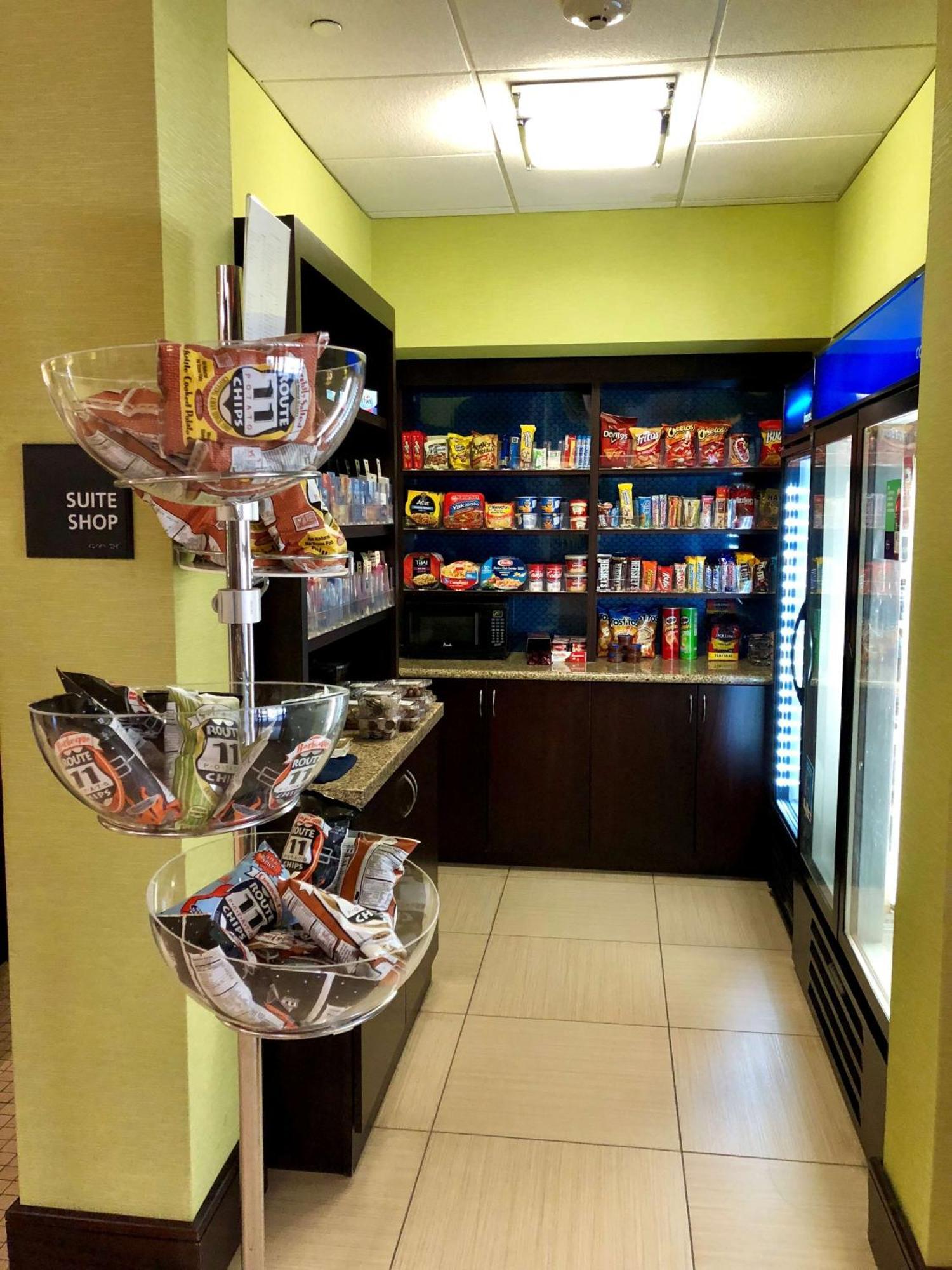 Hampton Inn And Suites Woodstock, Virginia Экстерьер фото