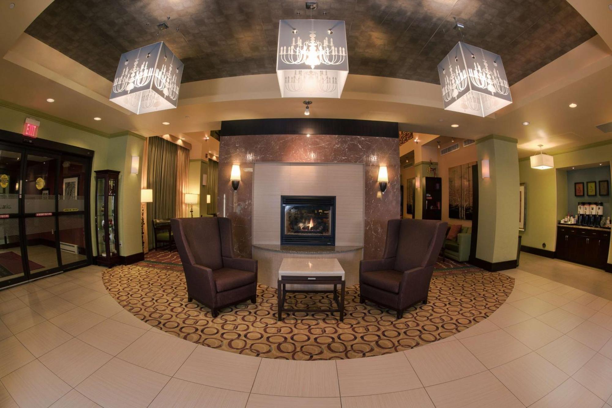 Hampton Inn And Suites Woodstock, Virginia Экстерьер фото